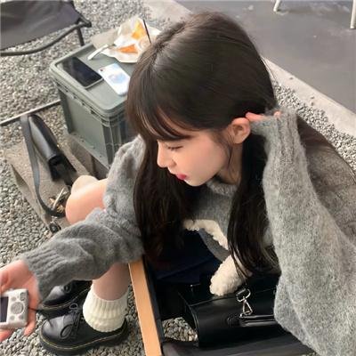 我想变成鸟，所以跳起来